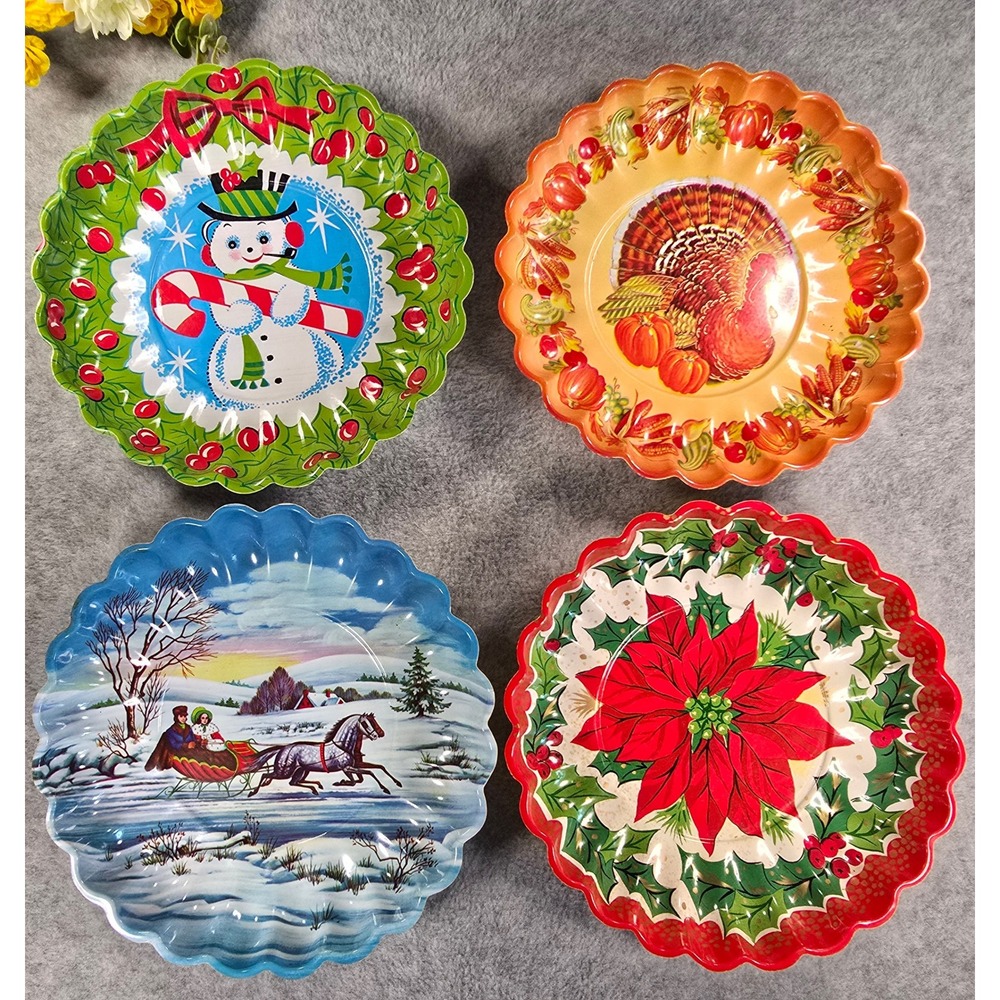 Vintage Holiday‎ Plastic Tray Plates Set of 4 Turkey Snowman Poinsettia Sleigh